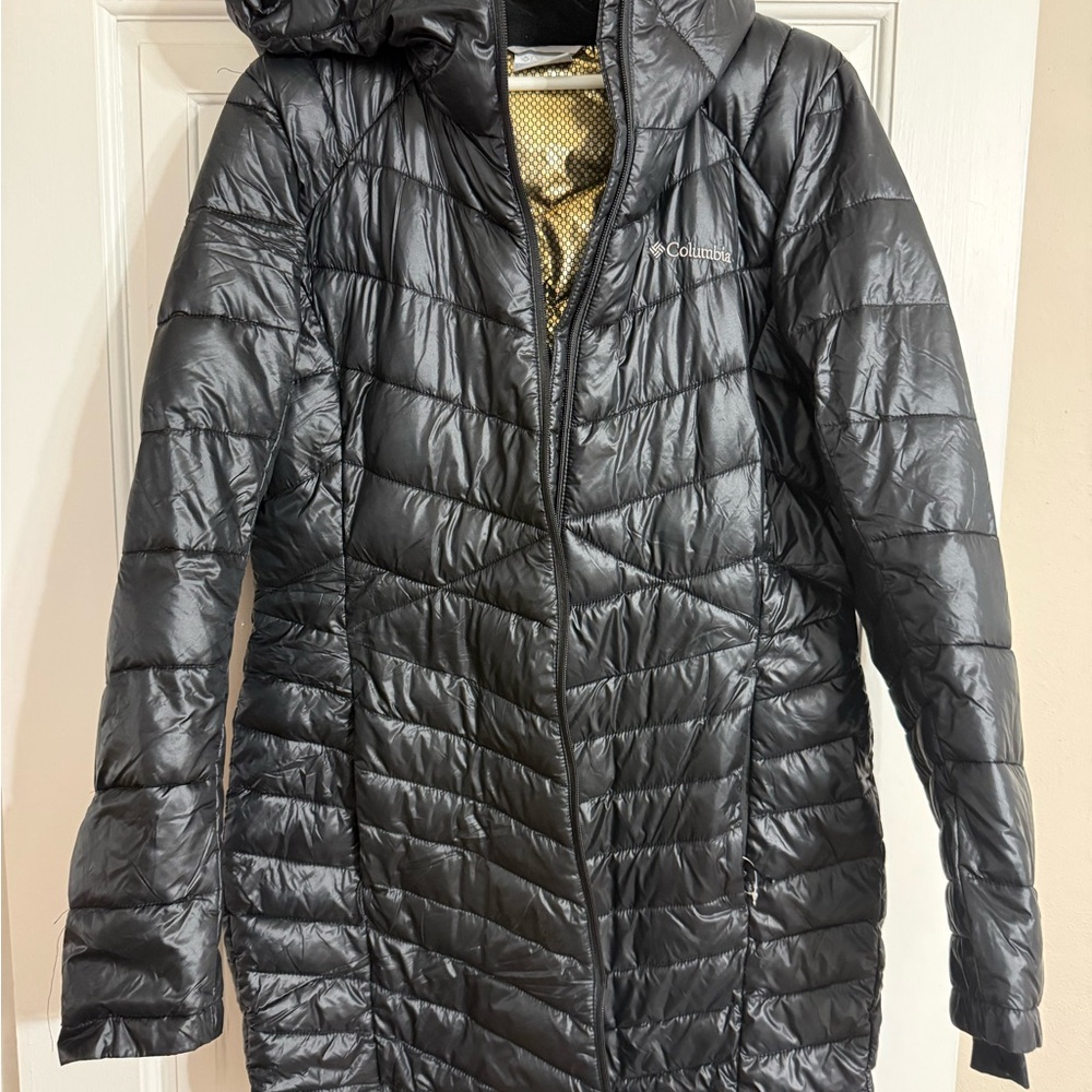Columbia Women's Black Puffer Coat